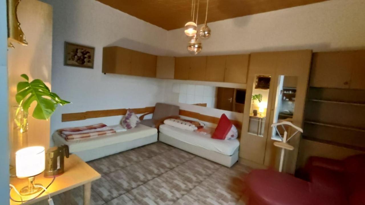 Kleine Unterkunft In Stuttgart-Muenchfeld Apartamento Exterior foto
